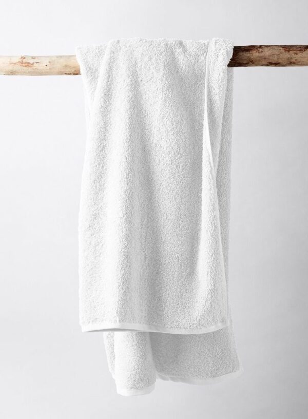 PREMIUM BATH TOWEL